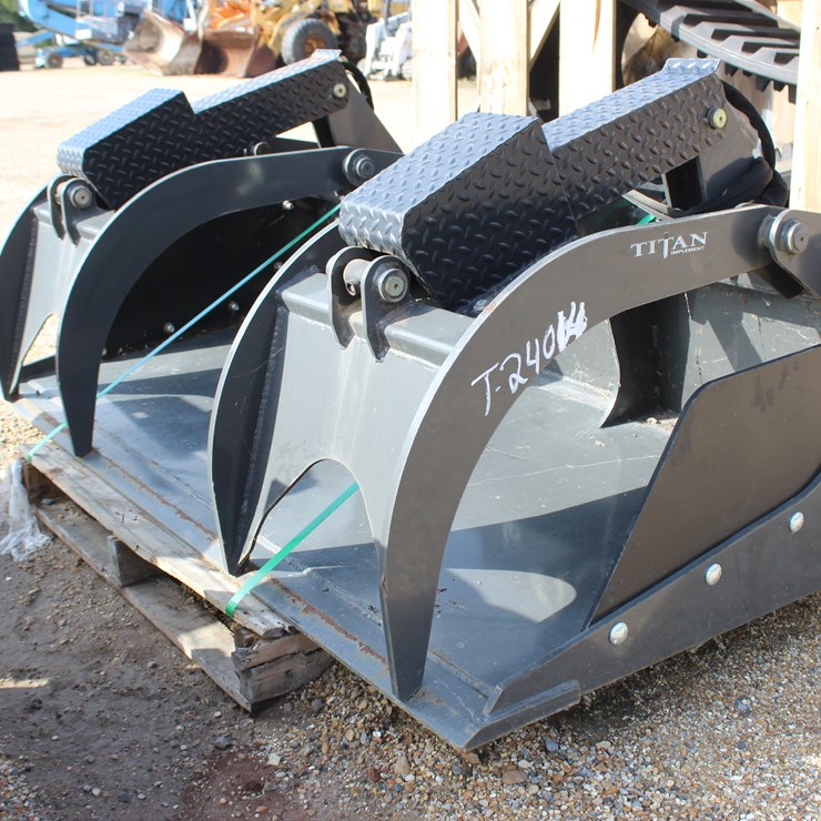 #24012 • TITAN GRAPPLE BUCKET