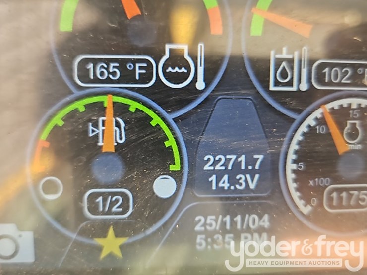 2019-caterpillar-257d-image-34