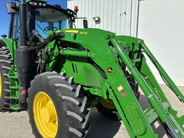 2023-john-deere-6175m-image-19