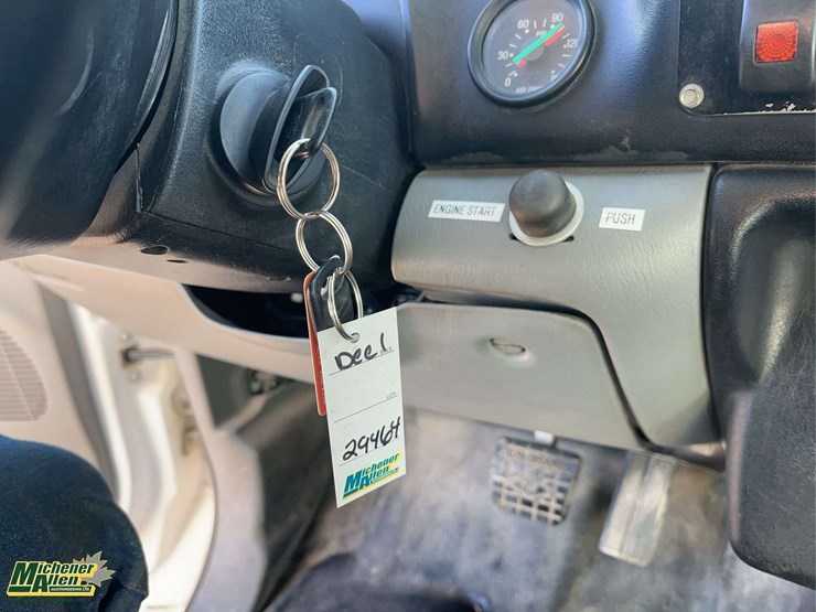 2003-ford-f750-image-13