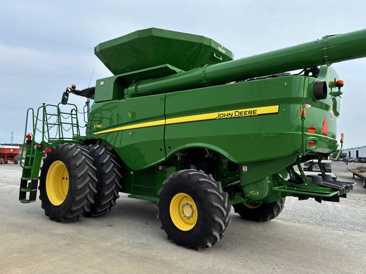 2018-john-deere-s780-image-7