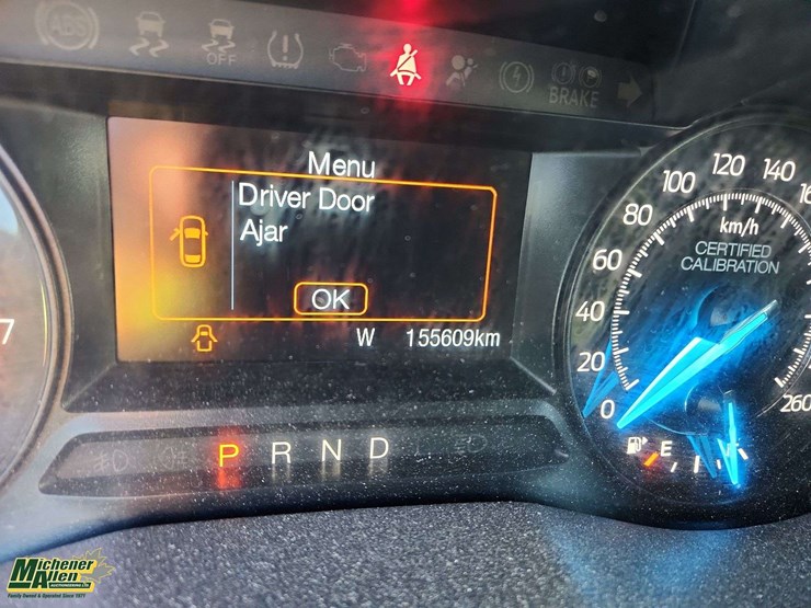 2017-ford-explorer-image-8