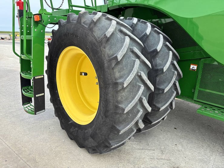 2018-john-deere-s780-image-41