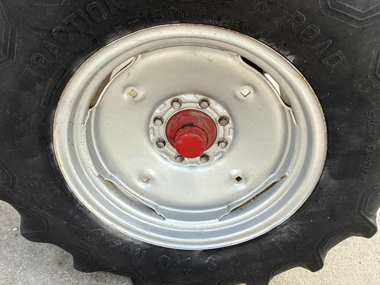 1990-case-ih-1660-image-44