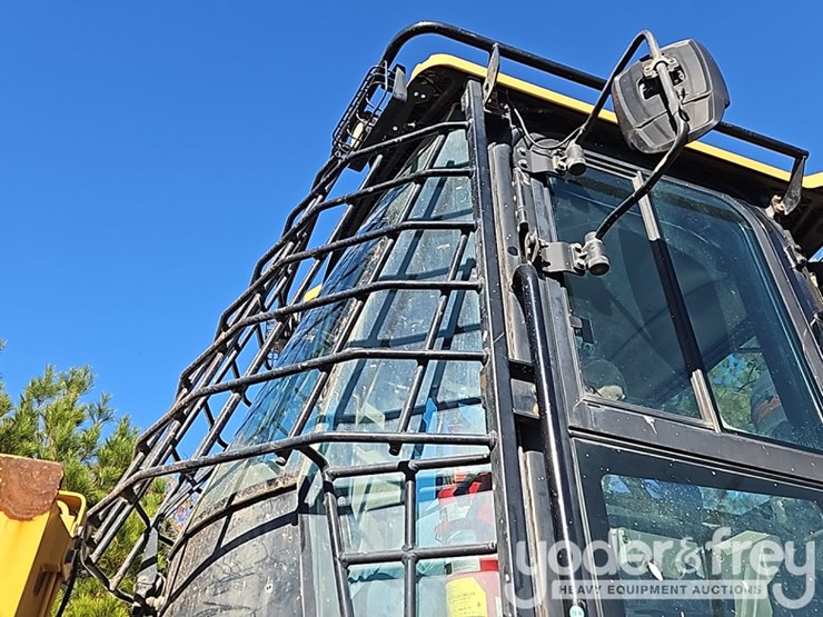 2017-caterpillar-966m-image-21