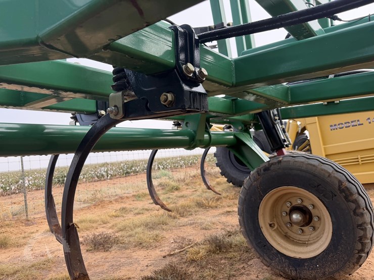 great-plains-6330uc-image-27