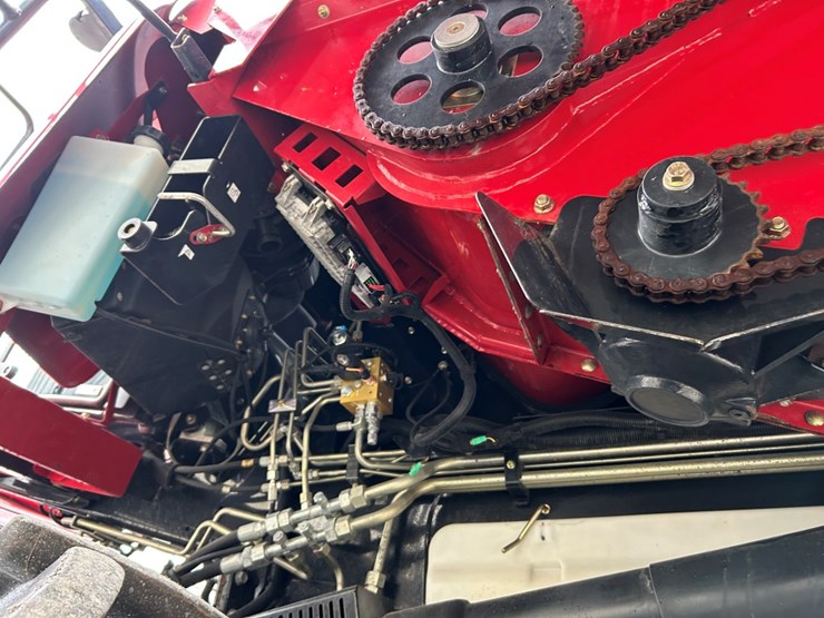2019-case-ih-8250-image-78