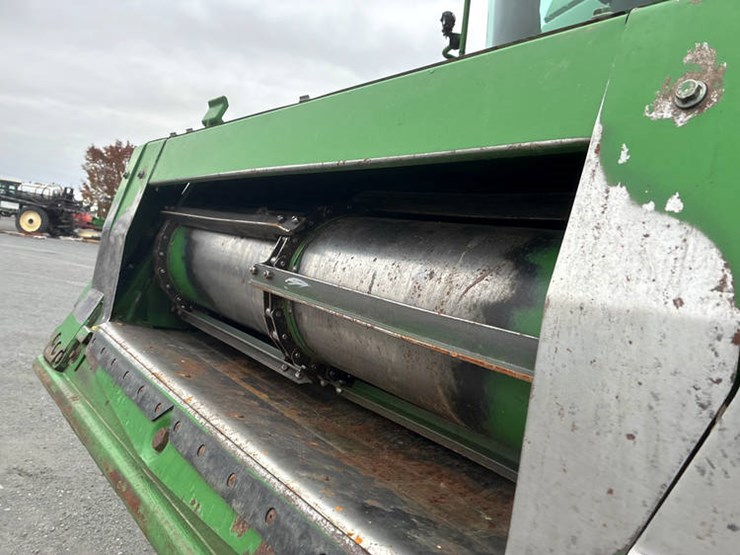 2004-john-deere-9660-sts-image-17