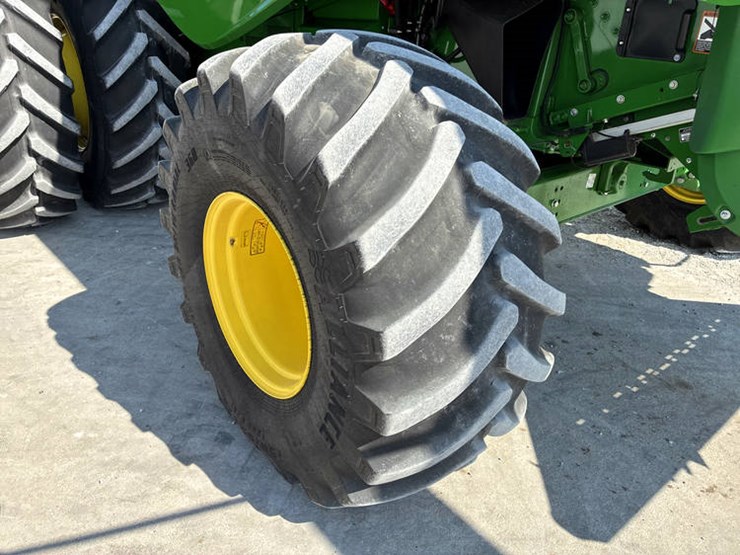 2023-john-deere-s780-image-60