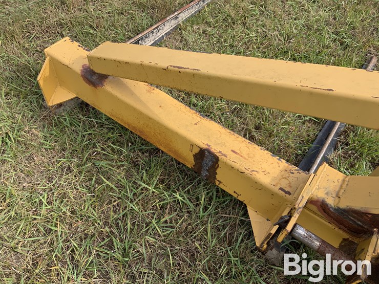 hennig-double-bale-fork-image-15