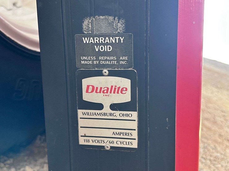 sunflower-lighted-double-sided-bubble-sign-image-3