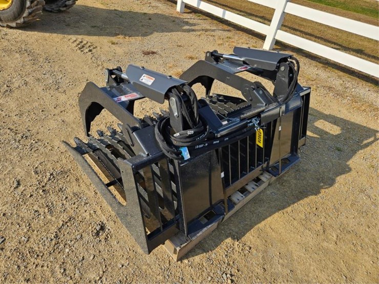 #3028-•-new-stout-62-3-grapple-bucket-image-3