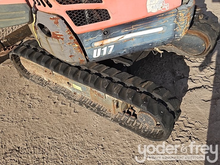 2013-kubota-u17-image-15