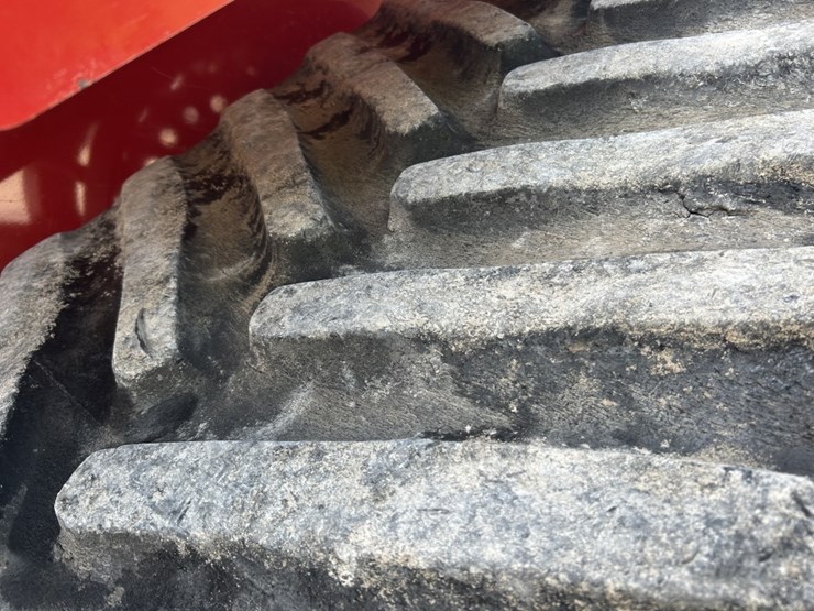 2013-case-ih-steiger-550-hd-image-40