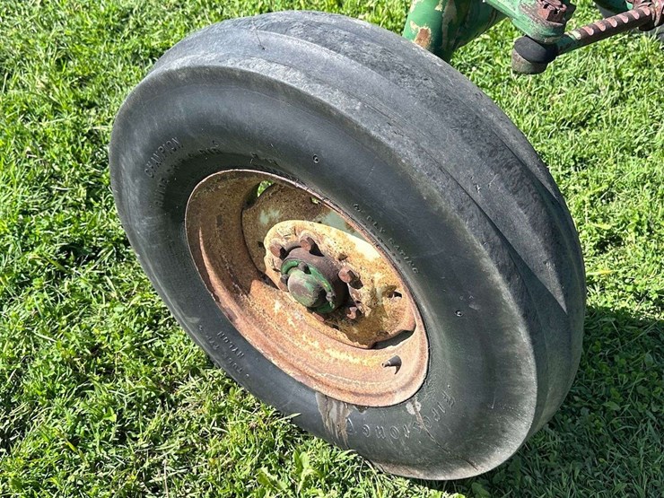 oliver-1555-image-24