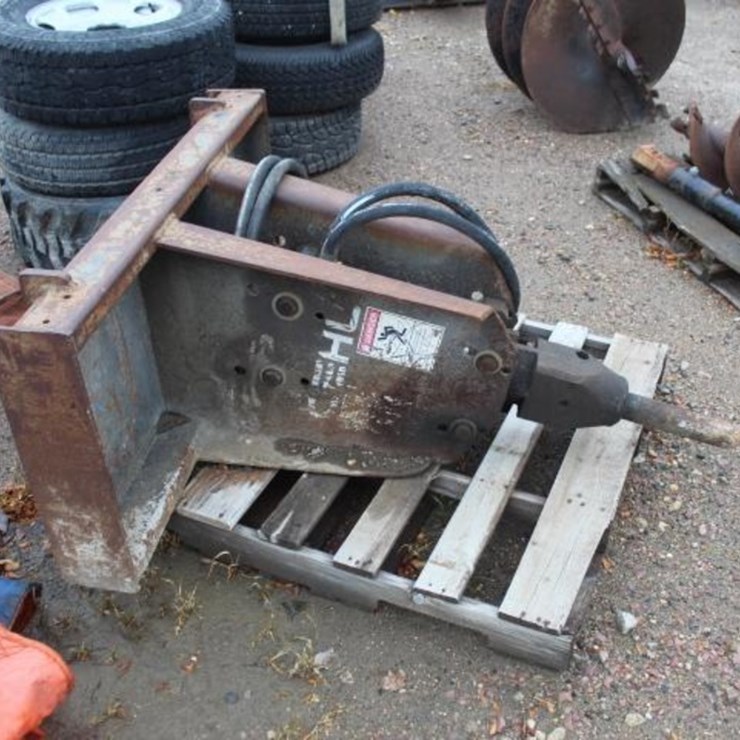 Gehl #TNB4B Concrete Striker/Breaker