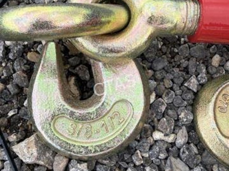 #62-•-(2)-3/8"-20'-chains-&-(1)-9,200-lb-boomer-image-2