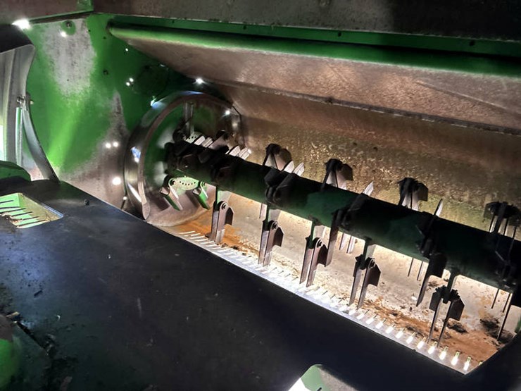 2009-john-deere-9770-sts-image-66