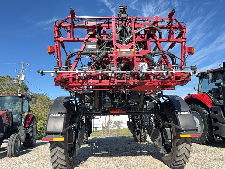 2023-case-ih-4350-patriot--sprayer-image-5