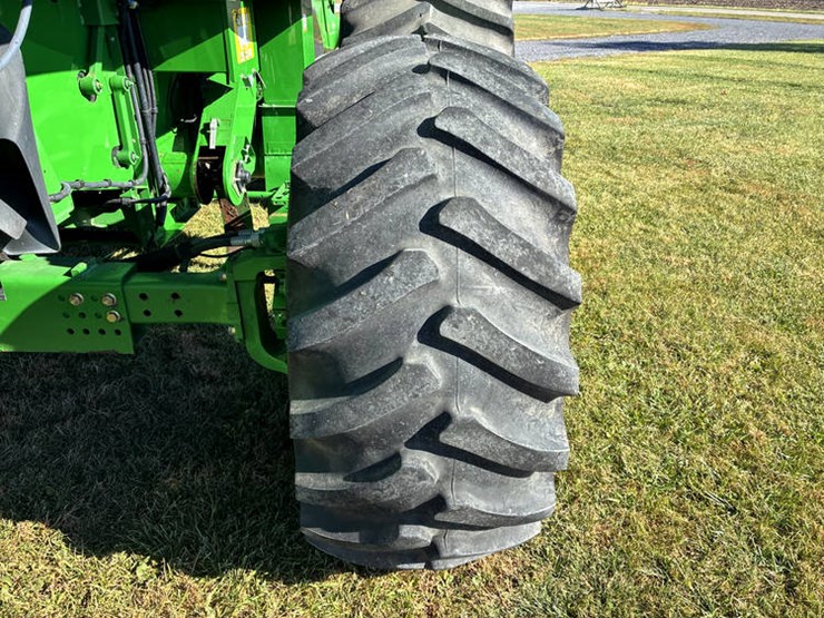 2010-john-deere-2010-image-54