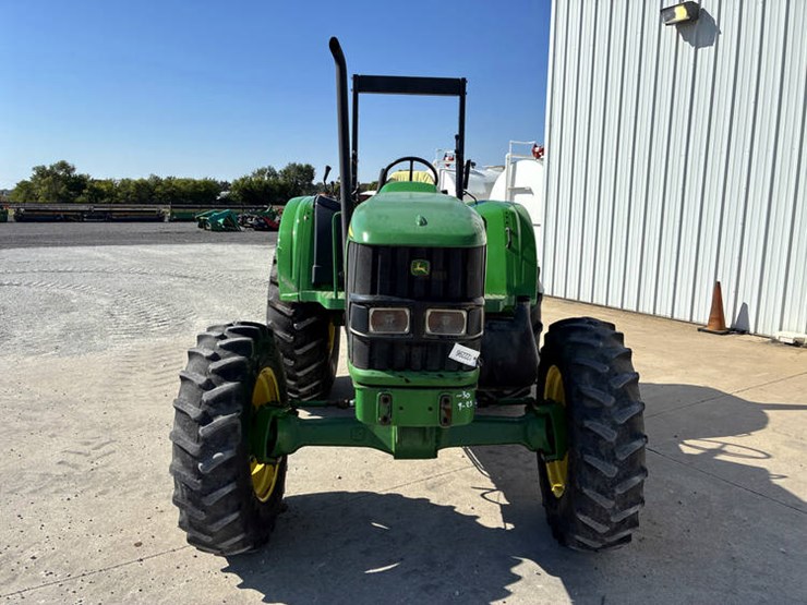 2007-john-deere-6215-image-11