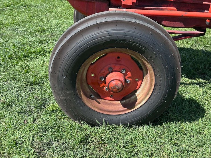 j-i-case-730-image-12