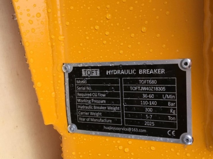 caterpillar-305-image-3