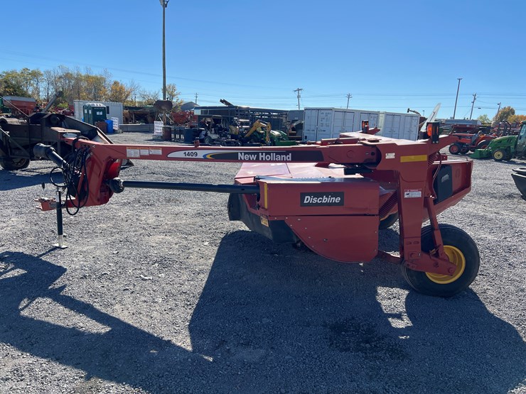 new-holland-1409-image-10