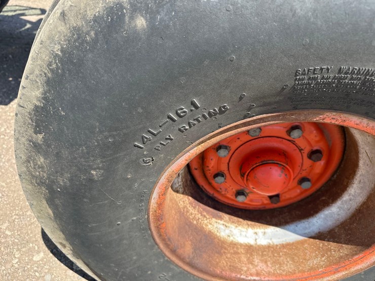 1979-case-2390-tractor-image-18