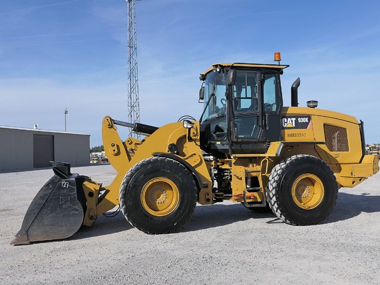 2014-caterpillar-930k-image-2