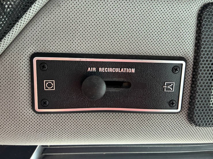 1992-case-ih-1640-image-95