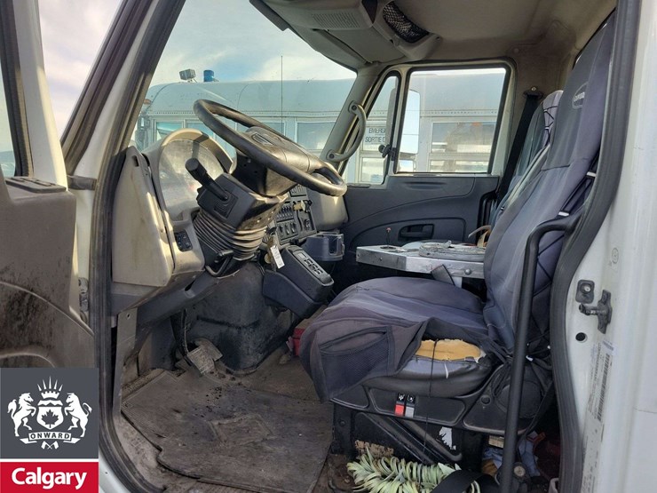 2008-international-workstar-7500-image-12