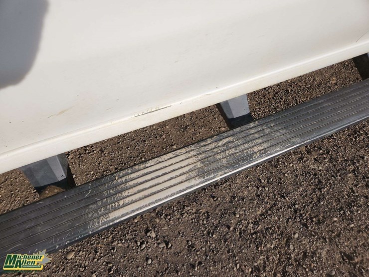 2021-chevrolet-silverado-2500hd-image-35