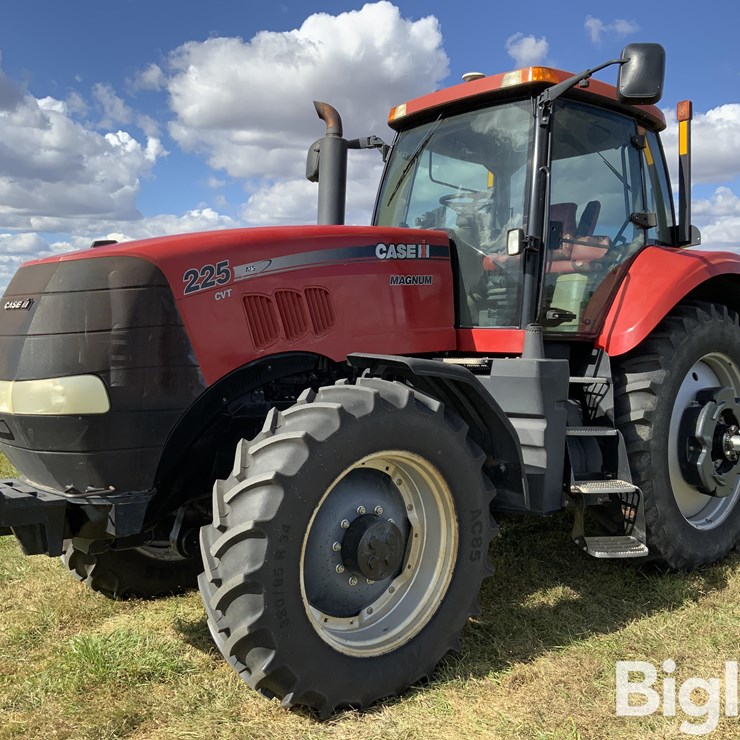 2010 CASE IH MAGNUM 225 CVT
