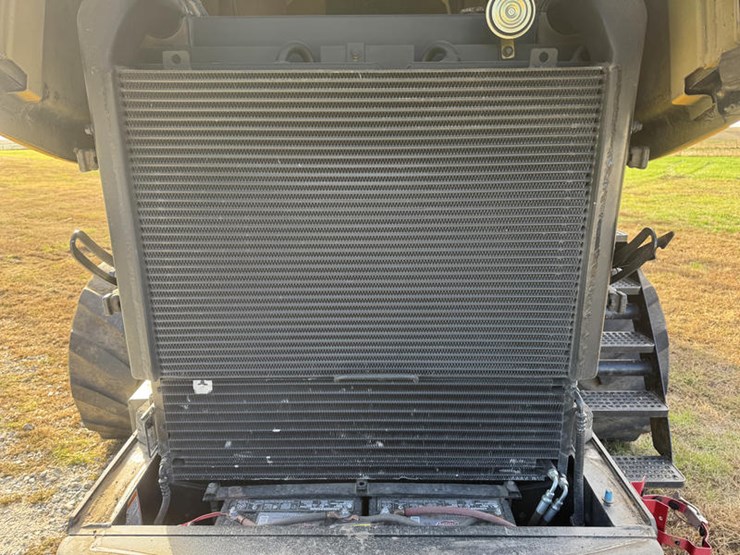 caterpillar-20-image-36