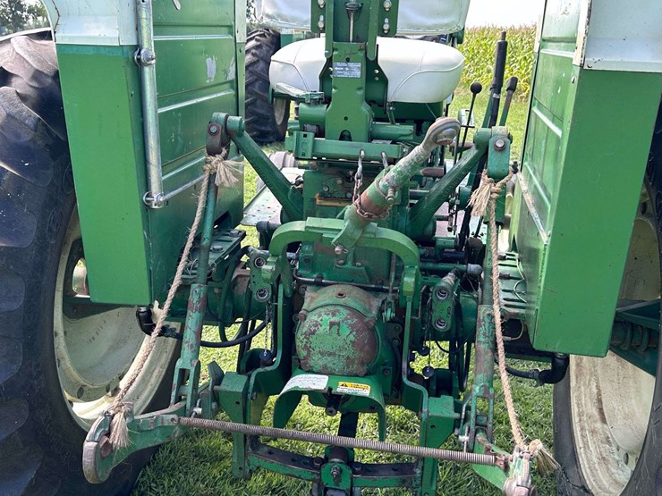 oliver-1655-image-25