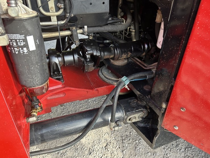 2013-case-ih-steiger-550-hd-image-68