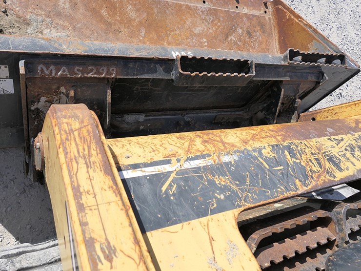 caterpillar-257b-image-8