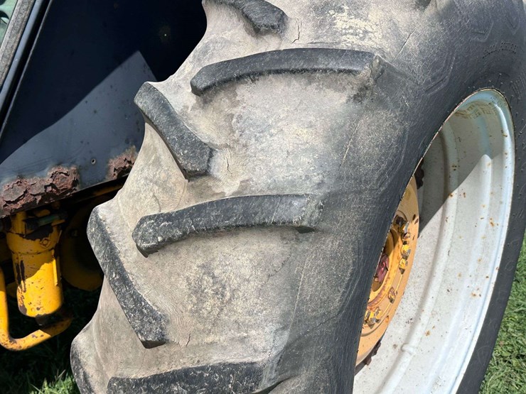 white-american-80-image-19