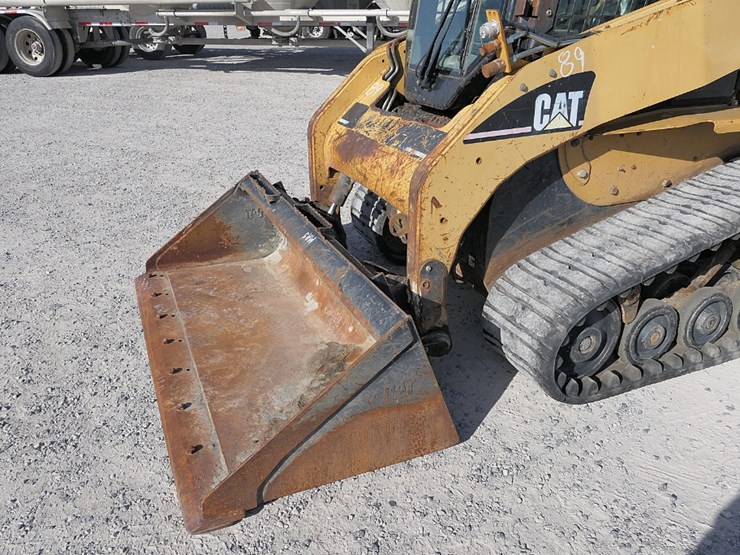 caterpillar-257b-image-7