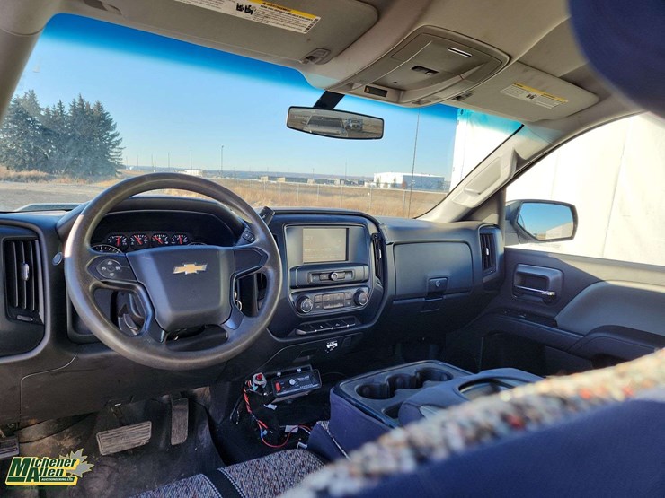 2017-chevrolet-silverado-1500-image-15