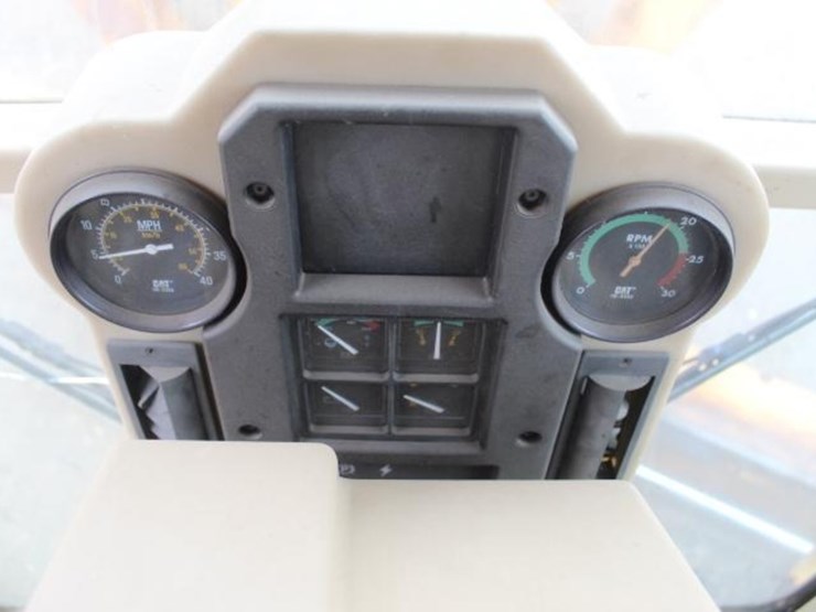 2002-caterpillar-140h-image-15
