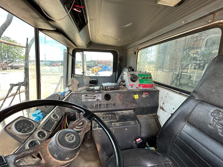 #9394-•-2007-mack-mr-mr600s-t/a-daycab-garbage-truck-vin:-1m2k189c07m036142-image-43