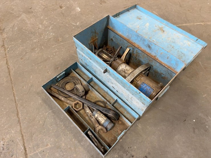 mueller-b-100-pipe-tapping-machine-image-2