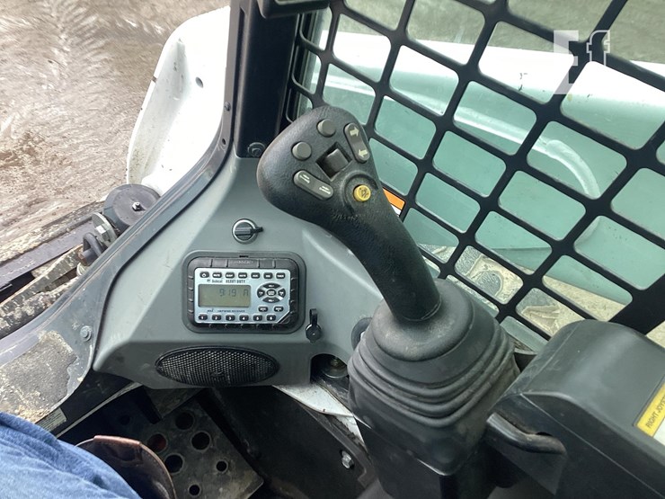 2019-bobcat-s770-image-15