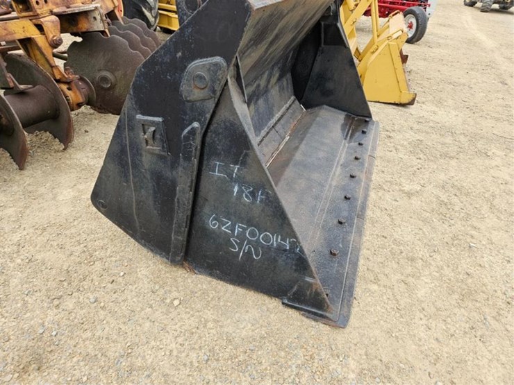 #3095-•-balderson-96"-4-in-1-bucket-image-9