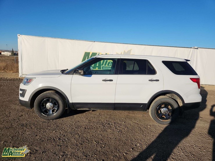 2017-ford-explorer-image-20