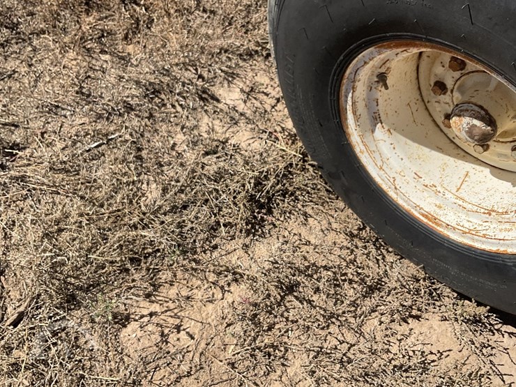 allis-chalmers-7020-image-19