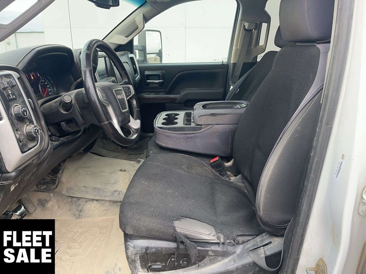 2018-gmc-sierra-3500hd-image-11