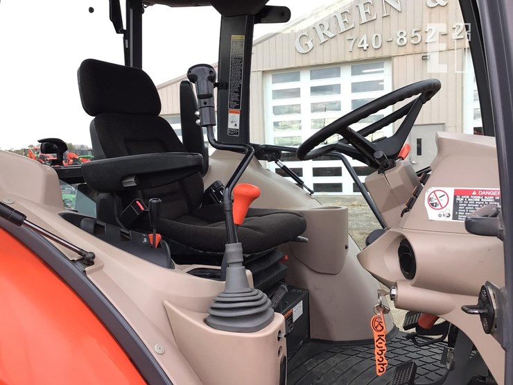 2021-kubota-m7060-image-16